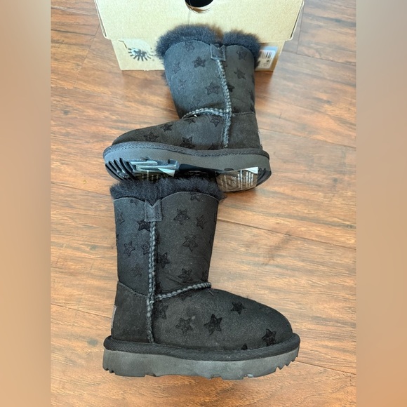 UGG Bailey Button II Stars Classic Boots-Black Size 6 - Picture 10 of 11
